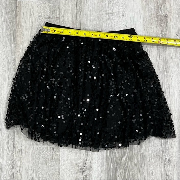 Material Girl Black Sequin Skirt Size Medium w/Elastic Waist - Picture 3 of 8